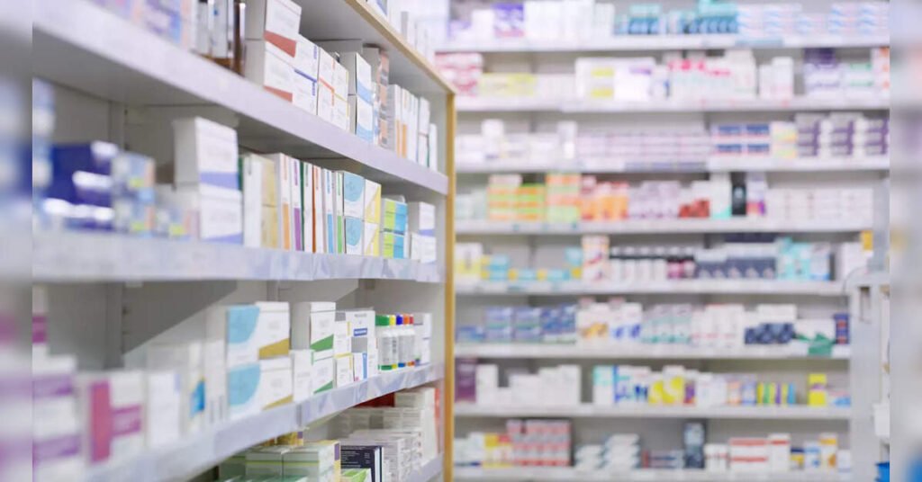 Karnataka Health Minister Defends Discontinuation of Jan Aushadhi Kendras in Government Hospitals, ETHealthworld