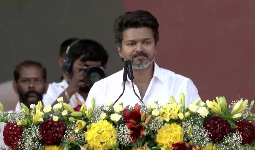 Vanakkam Poorvottar: TVK State Conference में उमड़े जनसैलाब ने Tamilnadu में पार्टी को ‘फुटनोट’ से सबसे बड़े ‘फैक्टर’ के रूप में स्थापित कर दिया है