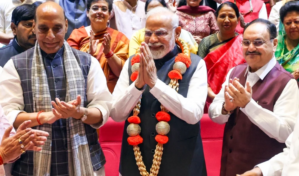 Vice President Election: कौन हो सकता है उपराष्ट्रपति पद का उम्मीदवार? NDA की बैठक में हो गया बड़ा फैसला Vice President Election: कौन हो सकता है उपराष्ट्रपति पद का उम्मीदवार? NDA की बैठक में हो गया बड़ा फैसला