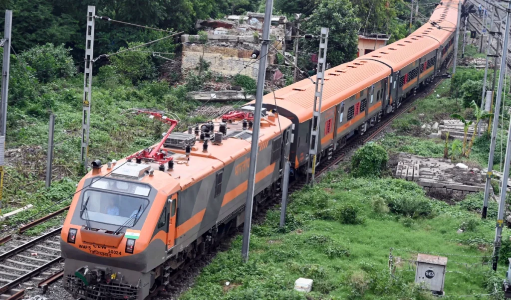 railway new round trip package scheme during festive season 20 per discount on train tickets railway new round trip package scheme during festive season 20 per discount on train tickets