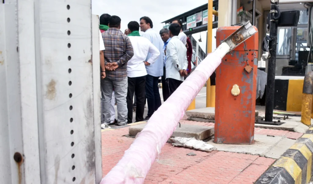 ‘अपने ही देश में ऐसा व्यवहार सबसे बड़ा घाव है’, मेरठ टोल प्लाजा पर हमले में घायल सेना के जवान का फूटा दर्द