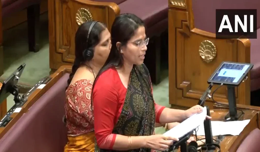 ‘मेरे पति के हत्यारे को मिट्टी में मिलाया’, सपा विधायक ने सीएम योगी की जमकर की तारीफ