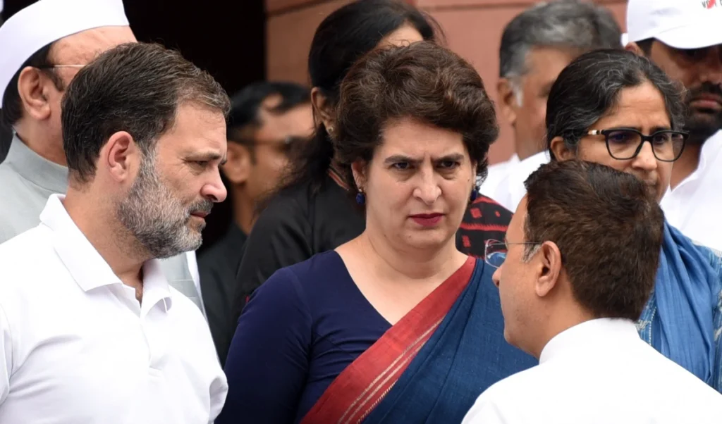 राहुल गांधी किसी हमले से नहीं डरते… SIR विवाद के बीच प्रियंका गांधी की हुकांर
