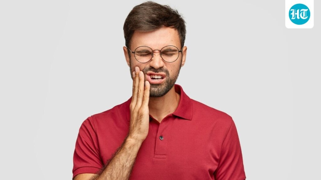 Dental surgeon shares warning signs in your mouth that could signal heart disease: ‘Bleeding gums and bad breath…’