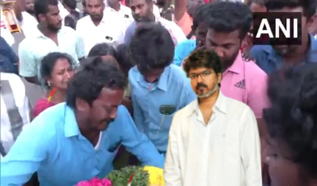 Vijay Rally Stampede: लोकप्रिय अभिनेता, उन्मादी भीड़, लगा लाशों का ढेर, तमिलनाडु के करूर में क्यों मची भगदड़?