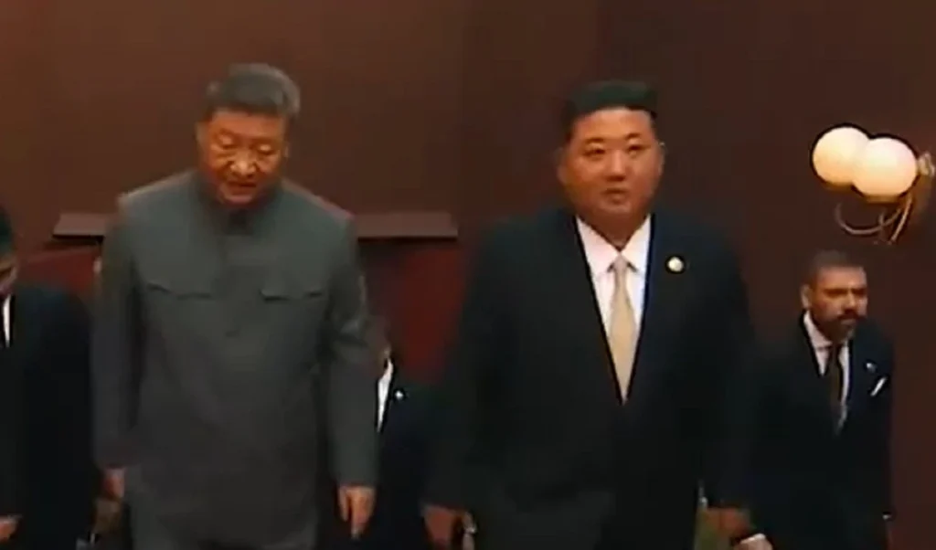 kim direct message to the world no matter who is in front north korea stands firmly with china