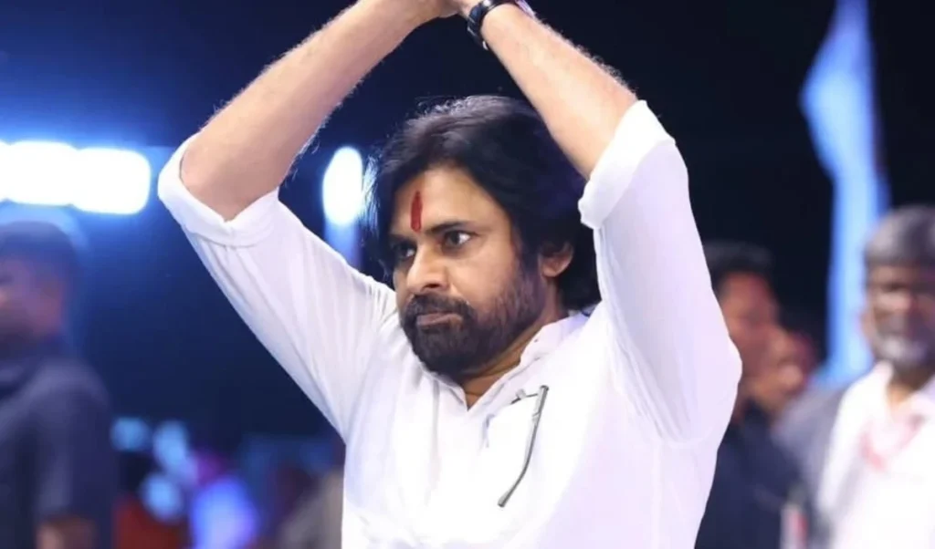 पवन कल्याण की फिल्म के लिए टिकट की कीमत बढ़ाने के सरकारी आदेश पर अदालत ने रोक लगाई