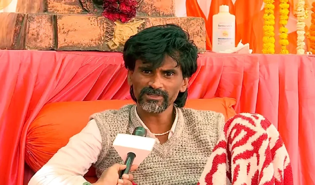 फडणवीस ने समुदाय की मांगें नहीं मानीं तो पांच करोड़ से अधिक मराठा मुंबई आएंगे: जरांगे