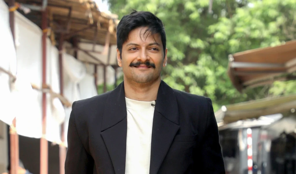 ब्रिटिश संसद में 'रूल ब्रेकर्स' की स्क्रीनिंग! अली फ़ज़ल ने बताया 'गर्व और सम्मान' का पल