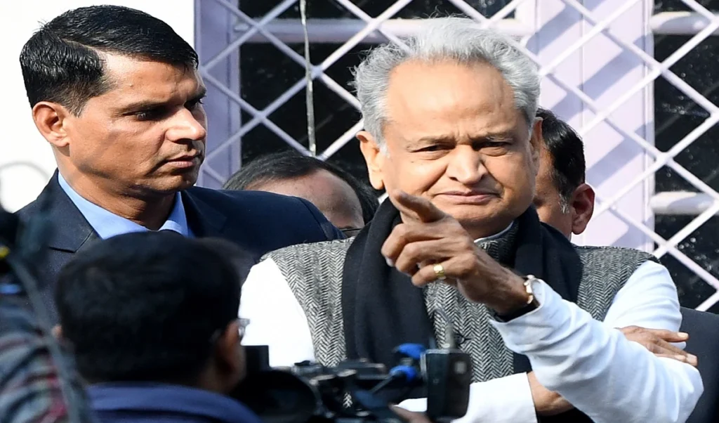 Bihar Elections: महागठबंधन में सब ठीक! गहलोत बोले- 5-10 सीटों का मतभेद सामान्य बात Bihar Elections: महागठबंधन में सब ठीक! गहलोत बोले- 5-10 सीटों का मतभेद सामान्य बात