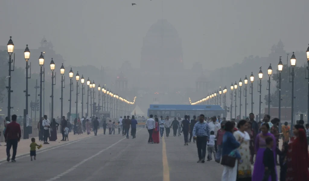 Cloud Seeding Delhi | दिल्ली के क्लाउड सीडिंग पर बवाल! PM10 घटा पर बारिश नहीं, जनता का ‘सांस’ लेना मुश्किल! Cloud Seeding Delhi | दिल्ली के क्लाउड सीडिंग पर बवाल! PM10 घटा पर बारिश नहीं, जनता का ‘सांस’ लेना मुश्किल!