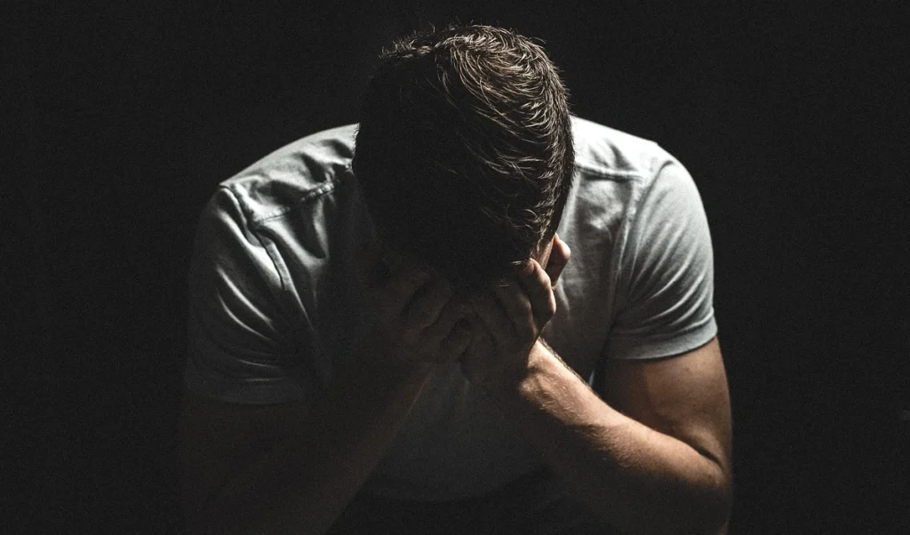 बेंगलुरु: इकलौती बेटी खोने के बाद भी रिश्वत से परेशान पिता, पूर्व अधिकारी की कहानी ने झकझोरा