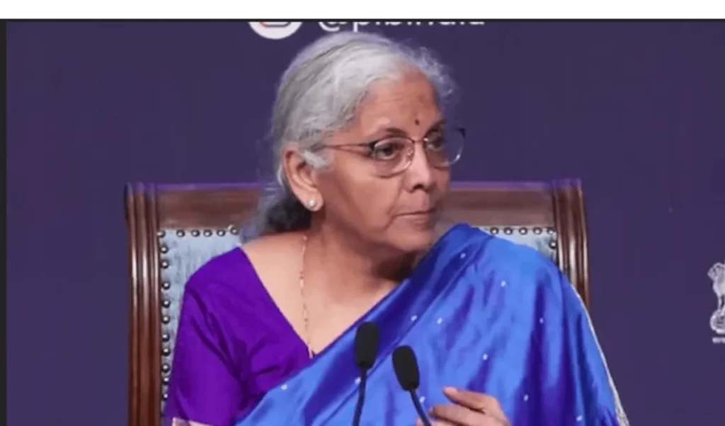वित्त मंत्री सीतारमण: अमेरिकी टैरिफ के बावजूद भारत की अर्थव्यवस्था मजबूत और लचीली