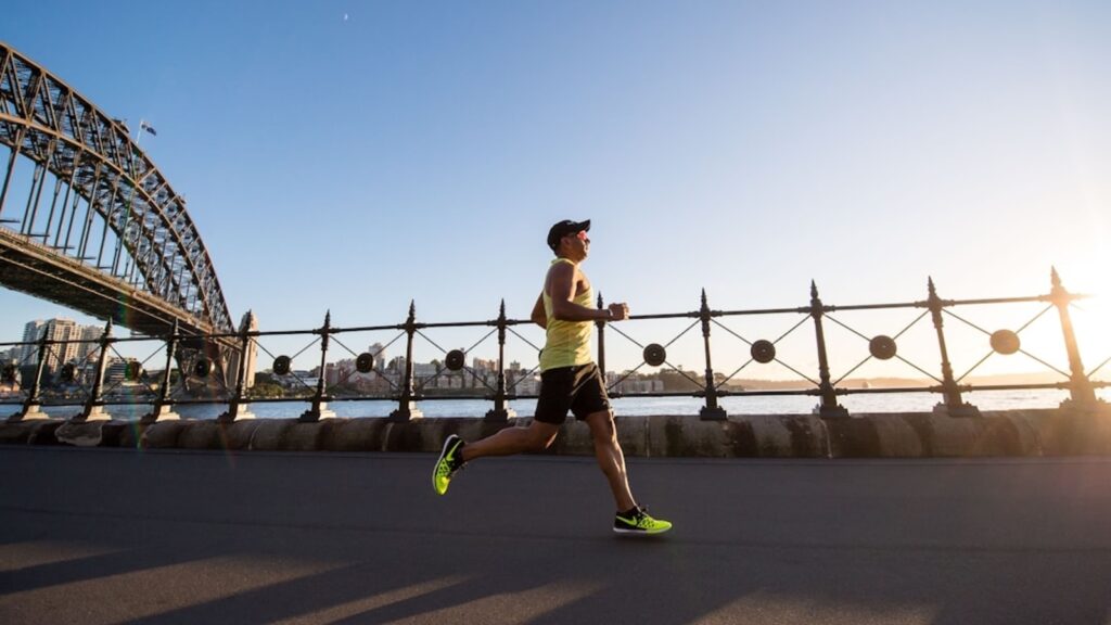 Doctor explains why walking might be more effective than running for fat loss: ‘When you run, your body will primarily…’