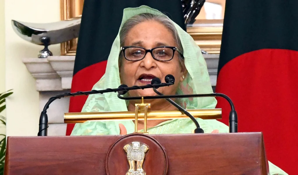 Sheikh Hasina को सुनाई जाएगी सजा-ए-मौत! 'देखते ही गोली मारने' के आदेश से बांग्लादेश में तनाव | Bangladesh Insurgency