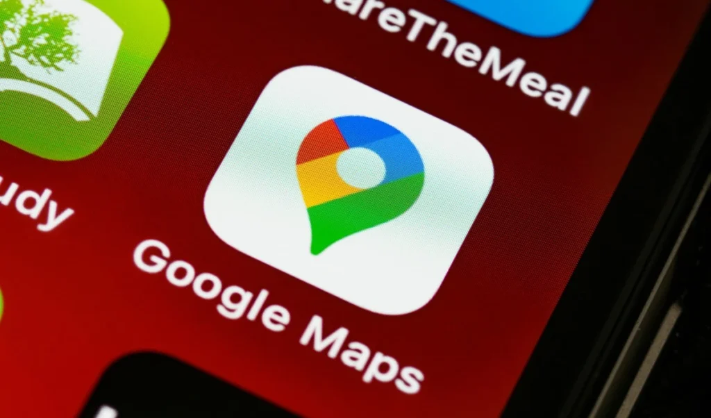 google maps gets a major update for india with real time traffic and safety information