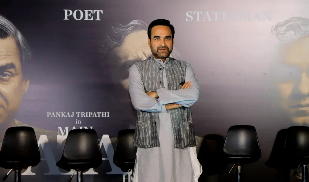 जड़ों से जुड़े पंकज त्रिपाठी पर दुखों का पहाड़, 89 साल की मां हेमवंती देवी का निधन जड़ों से जुड़े पंकज त्रिपाठी पर दुखों का पहाड़, 89 साल की मां हेमवंती देवी का निधन