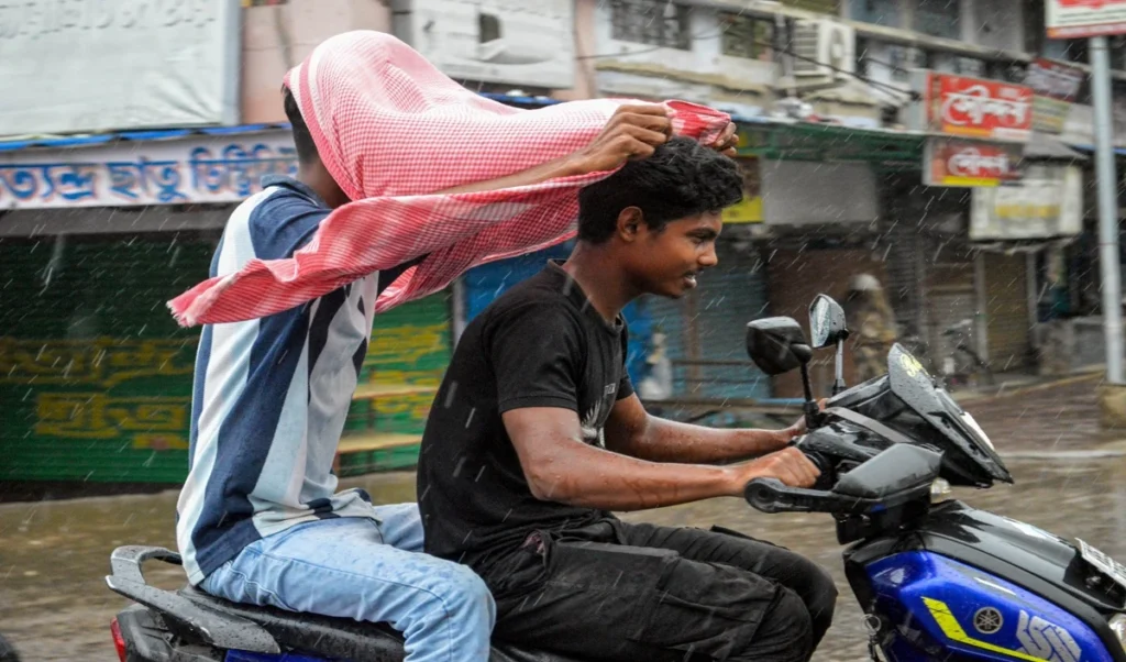 मौसम विभाग का अलर्ट: तमिलनाडु के डेल्टा जिलों में आज भारी बारिश का अनुमान