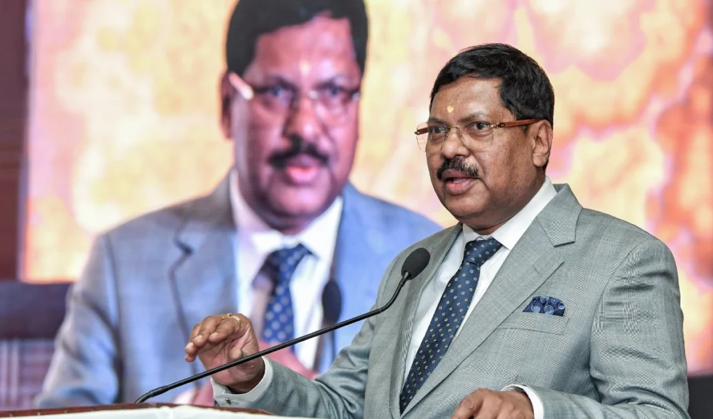 सीजेआई, एससीबीए प्रमुख ने वकीलों के ‘वॉकथॉन’ को हरी झंडी दिखाई