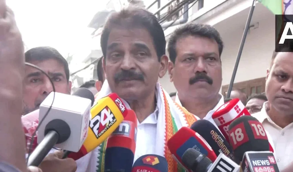 सोनिया-राहुल पर नई FIR के बाद कांग्रेस का तीखा हमला, EC पर भी साधा निशाना