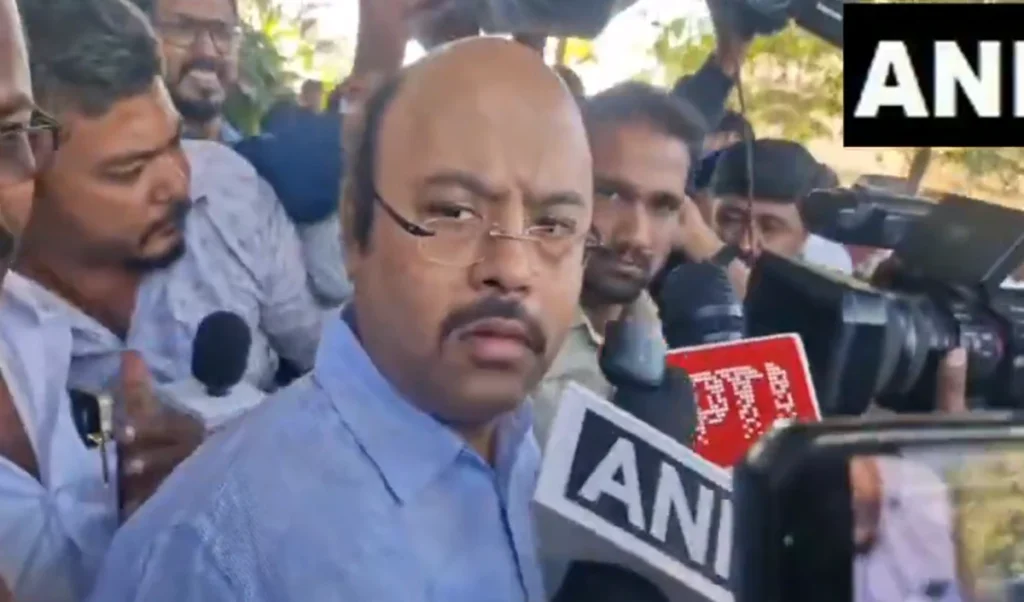 CM पद के लिए कोई खींचतान नहीं, सब कुछ स्पष्ट है, कर्नाटक में नेतृत्व को लेकर बोले सिद्धारमैया के बेटे