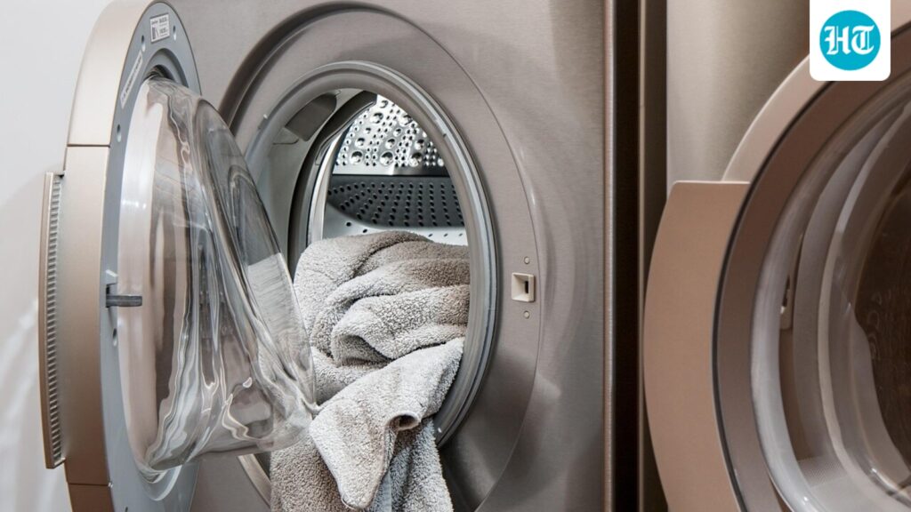 Cancer doctor warns ‘your everyday detergents could act like slow poison’; shares how to switch to safer alternatives