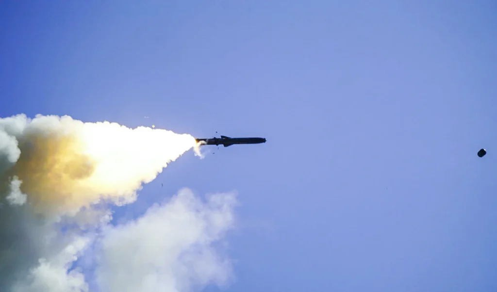 INS Arighaat से K-4 मिसाइल का सफल परीक्षण, 2.5 टन परमाणु हथियार ले जाने में सक्षम