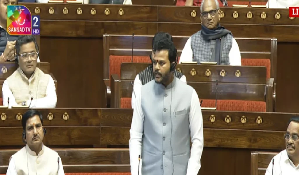 IndiGo ने संकट से पहले नहीं दी कोई चेतावनी… संसद में सरकार बोली- FDTL नहीं, आंतरिक गड़बड़ी है