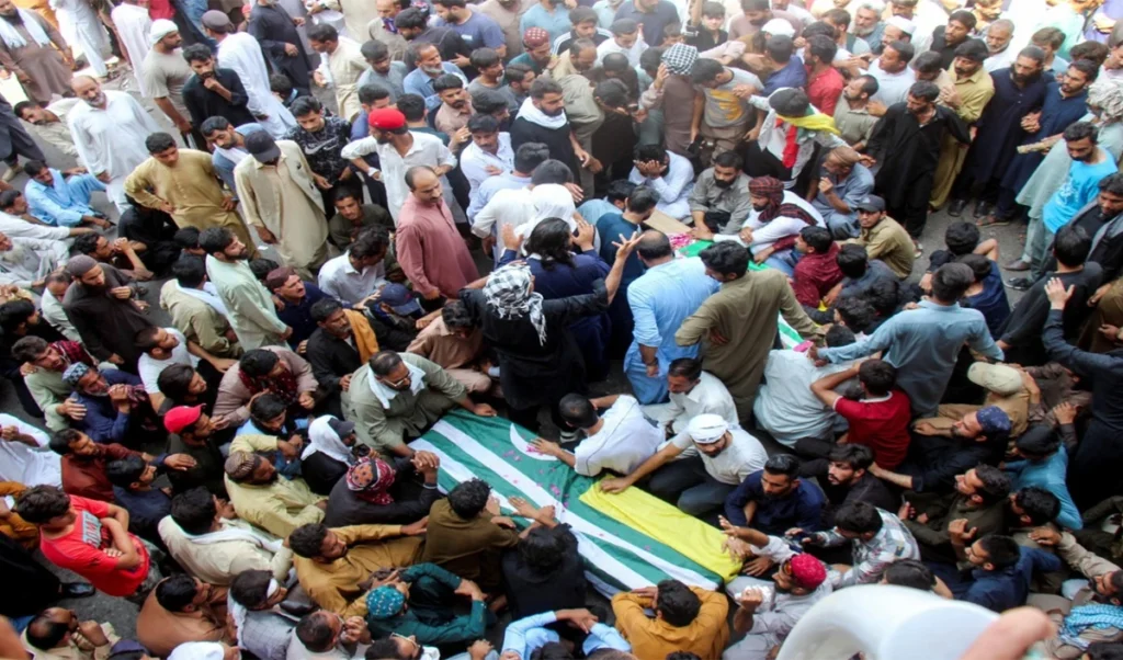 PoK India Merger: भारत के कश्मीर पर बोला पाक, POK में शुरू हो गई आजादी की जंग