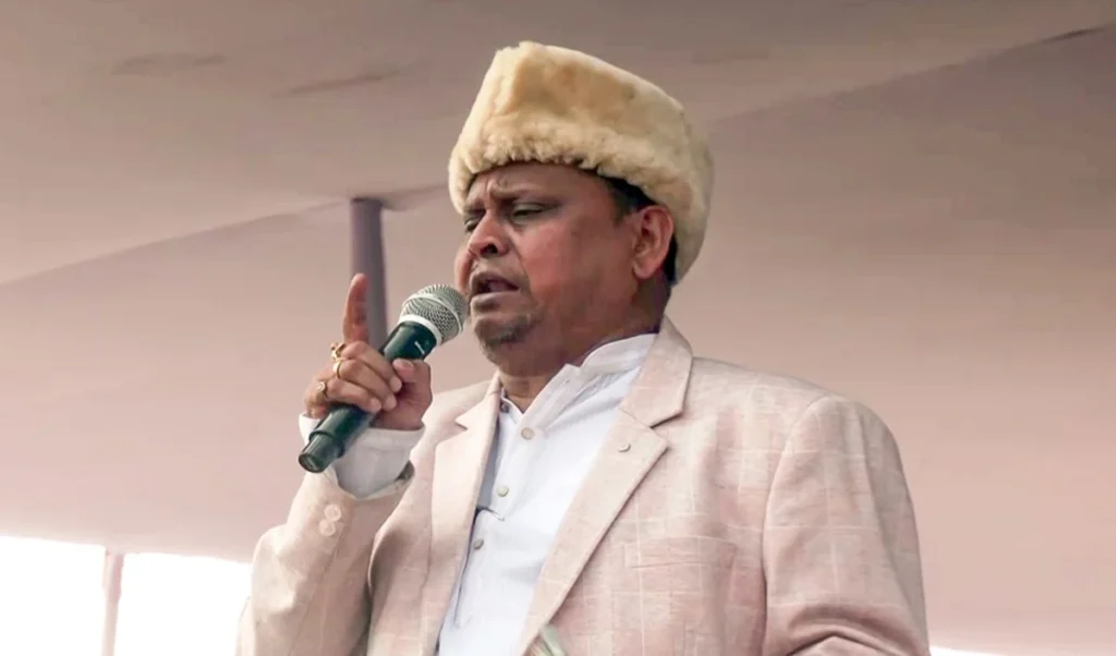 West Bengal: हुमायूं कबीर के खिलाफ एक्शन, विधानसभा सदस्यता समाप्त, नई पार्टी का आज ही किया है ऐलान West Bengal: हुमायूं कबीर के खिलाफ एक्शन, विधानसभा सदस्यता समाप्त, नई पार्टी का आज ही किया है ऐलान