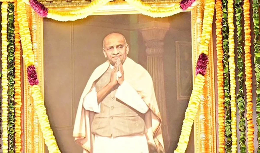 the iron man sardar patel and the foundation of a unified india