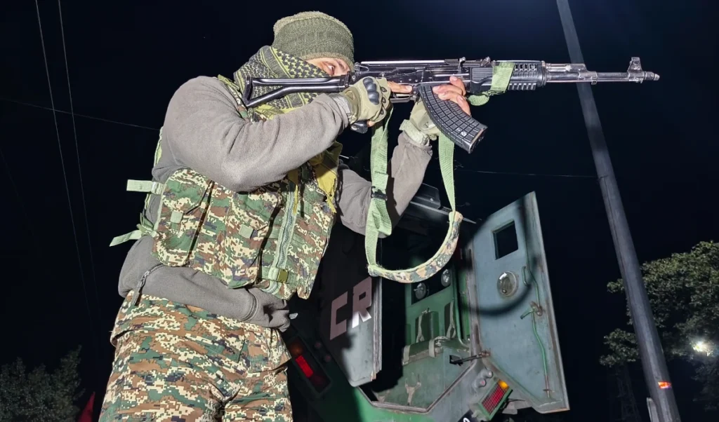 वामपंथी उग्रवाद को जड़ से खत्म करने की तैयारी, CRPF ने 2019 से नक्सल प्रभावित क्षेत्रों में स्थापित किए 229 अग्रिम अड्डे