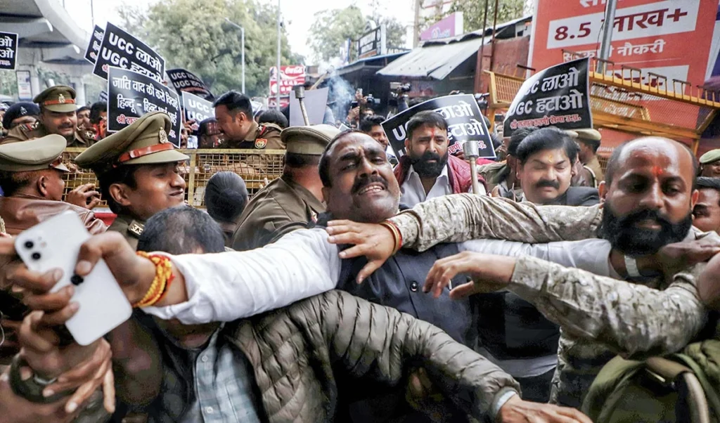 'एक भारत, एक कानून' की नीतिगत कसौटी के सियासी निहितार्थ