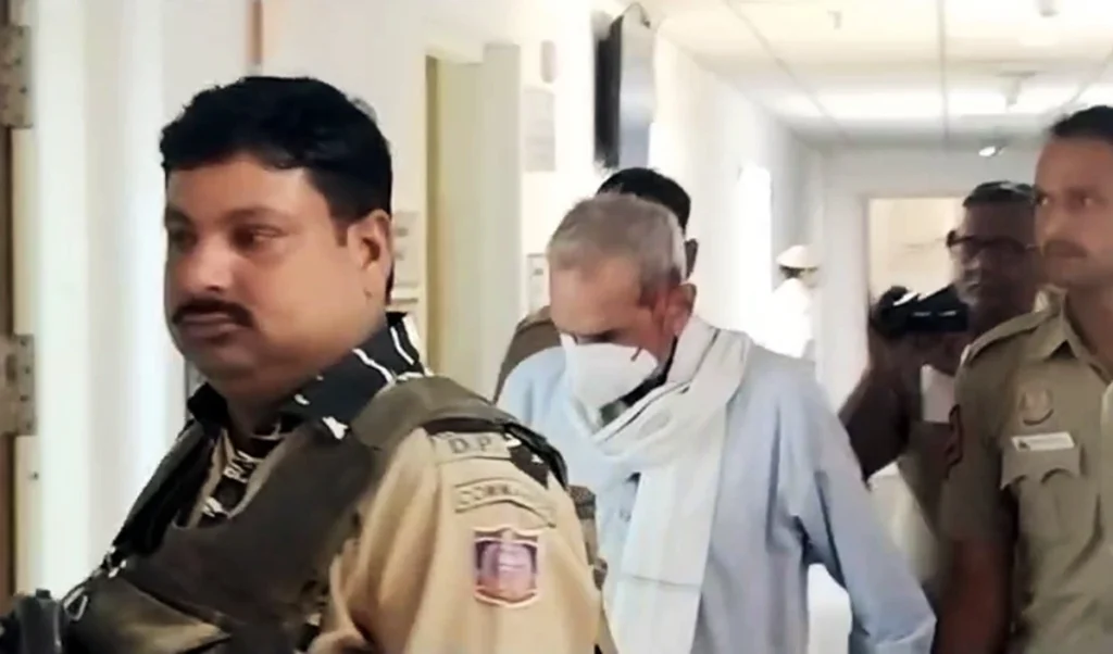 1984 Anti-Sikh Riots | दिल्ली कोर्ट ने सज्जन कुमार को जनकपुरी, विकासपुरी हिंसा मामले में बरी किया 1984 Anti-Sikh Riots | दिल्ली कोर्ट ने सज्जन कुमार को जनकपुरी, विकासपुरी हिंसा मामले में बरी किया