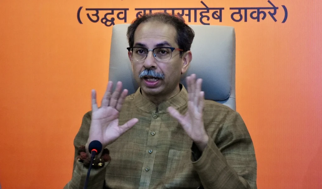 BMC Mayor की जंग: BJP-शिंदे में खींचतान, क्या Uddhav Thackeray के समर्थन से बनेगी बात?