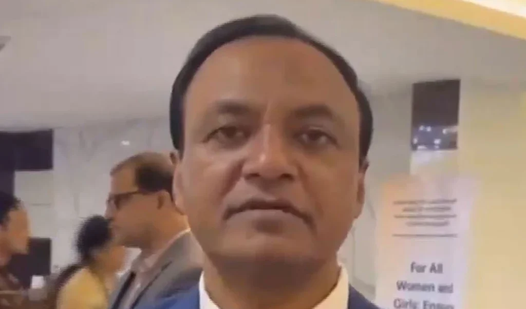 Bangladesh में बढ़ते हमलों के बीच Election Commission का वादा, Minorities के वोट की पूरी सुरक्षा करेंगे