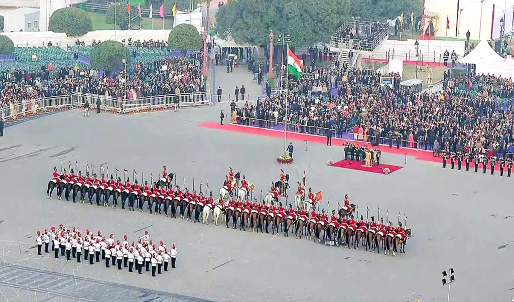 Beating Retreat Ceremony ने रचा इतिहास, Indian Army, Air Force, Navy के Bands ने जीत लिया सबका दिल