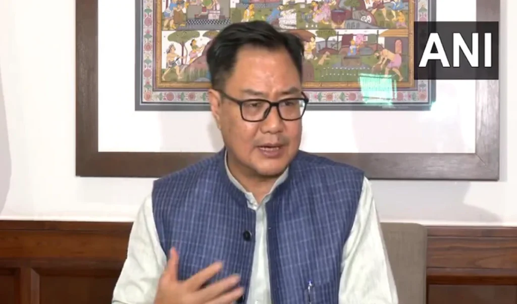 Budget Session से पहले विपक्ष को साधने की तैयारी? Kiren Rijiju ने बुलाई All Party Meeting