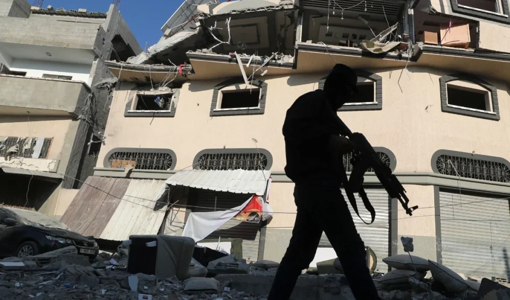 Gaza में अंतिम बंधक की तलाश के लिए इजराइल का ‘बड़े पैमाने पर अभियान’, रफाह क्रॉसिंग खोलने पर मंथन