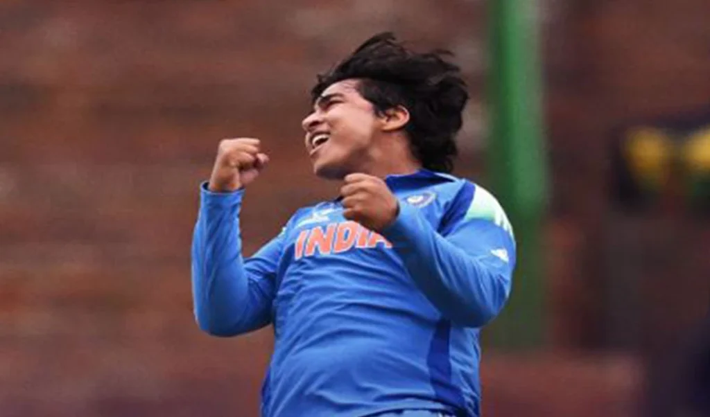 IND vs BAN U19 World Cup Highlights: भारत ने बांग्लादेश के जबड़े से छीनी जीत, वैभव-अभिज्ञान के बाद गेंदबाजी में विहान ने ढाया कहर IND vs BAN U19 World Cup Highlights: भारत ने बांग्लादेश के जबड़े से छीनी जीत, वैभव-अभिज्ञान के बाद गेंदबाजी में विहान ने ढाया कहर