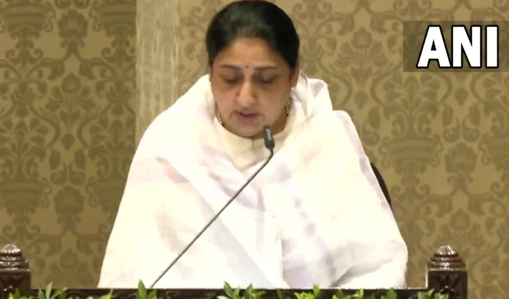 Maharashtra Politics में अब Sunetra Pawar का उदय, Ajit Pawar के निधन के बाद बनीं नई Deputy CM