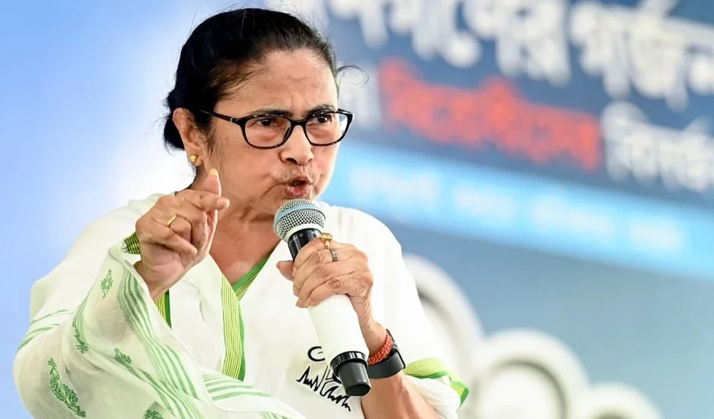 Mamata Banerjee सोमवार को Chief Election Commissioner से मिलेंगी Mamata Banerjee सोमवार को Chief Election Commissioner से मिलेंगी