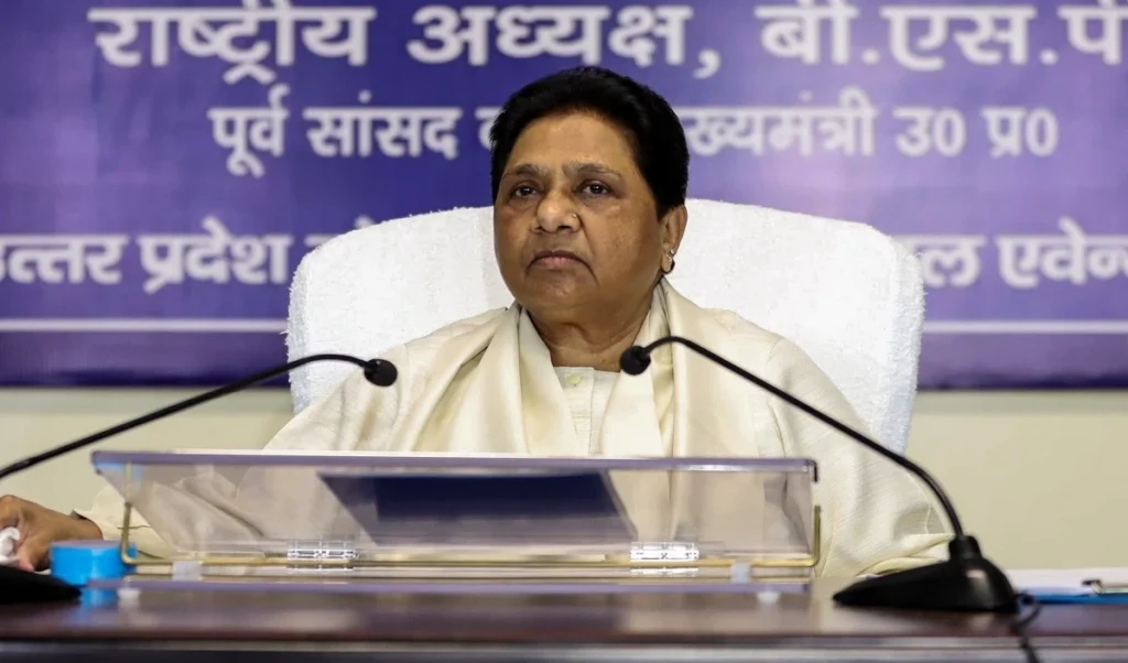 Mayawati ने देशवासियों को गणतंत्र दिवस की बधाई दी, कांशीराम को ‘भारत रत्न’ दिए जाने की मांग की