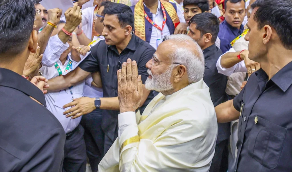 Prime Minister Modi ने  Karpoori Thakur की जयंती पर उन्हें श्रद्धांजलि दी