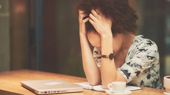 Spiritual mentor shares 6 ways to achieve work-life balance for mental health: Focus on mindfulness, practice gratitude Spiritual mentor shares 6 ways to achieve work-life balance for mental health: Focus on mindfulness, practice gratitude