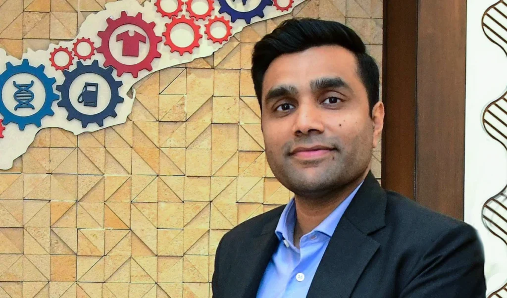 Vizhinjam port के विकास में 30,000 करोड़ रुपये का निवेश करेगी APSEZ : Karan Adani