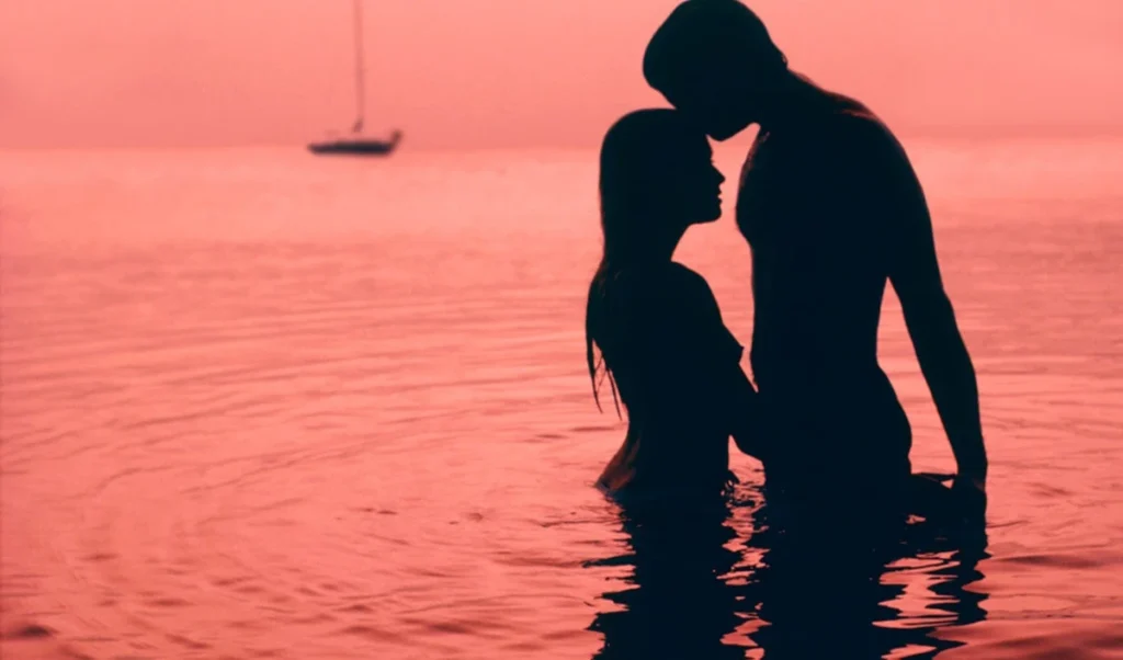 Women Health: इंटिमेसी के बाद ये गलती बढ़ा सकती है UTI का खतरा, महिलाएं न करें नजरअंदाज Women Health: इंटिमेसी के बाद ये गलती बढ़ा सकती है UTI का खतरा, महिलाएं न करें नजरअंदाज