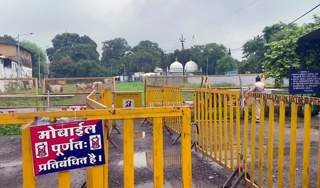 Yes Milord। पूजा-नमाज के ‘सुप्रीम’ आदेश के बाद भोजशाला में क्या हुआ?