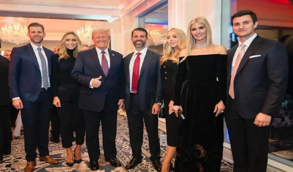 average household income us continues to fall trump family earnings in one year 16720 times higher