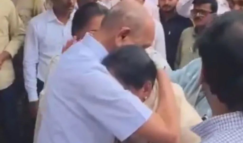 अजित दादा के निधन पर फूट-फूटकर रोईं सुप्रिया सुले, आई पहली प्रतिक्रिया